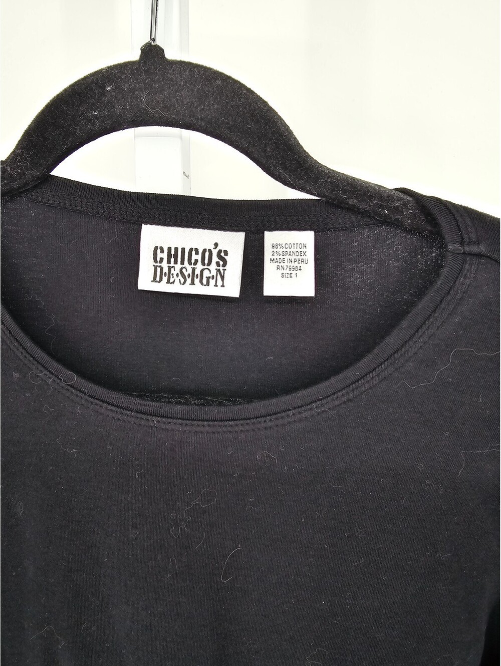Vintage Chicos Womens Sz 1 (US M) Long Tab Sleeve T Shirt Black Crew Neck Basic - Picture 3 of 4